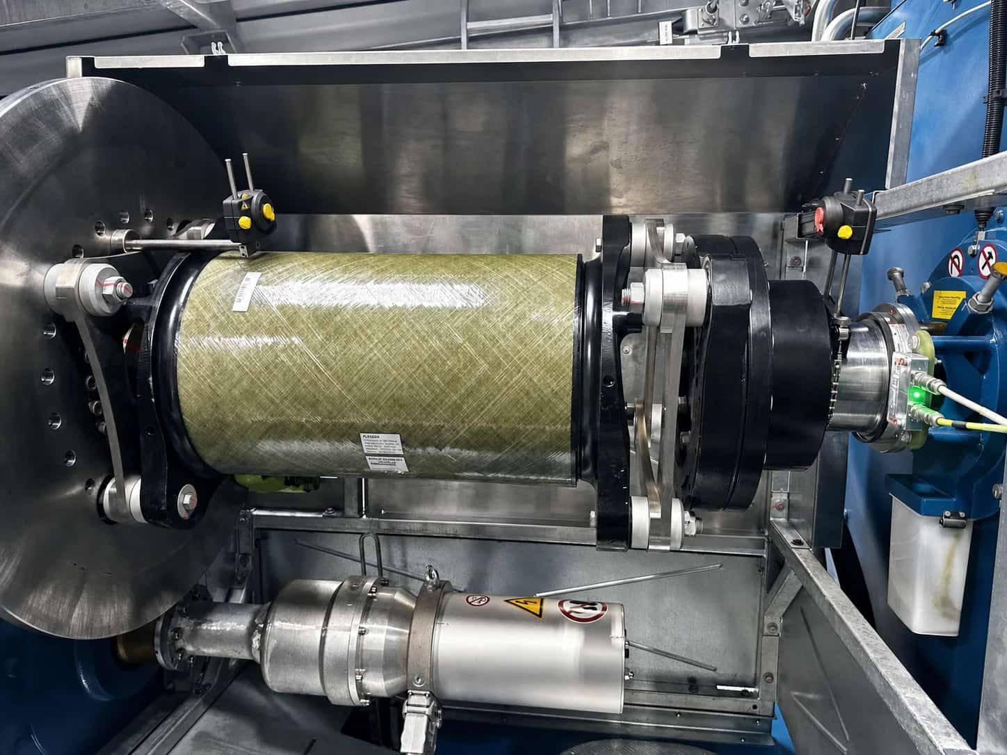 PRUFTECHNIK laser shaft alignment system installed on a wind turbine drivetrain